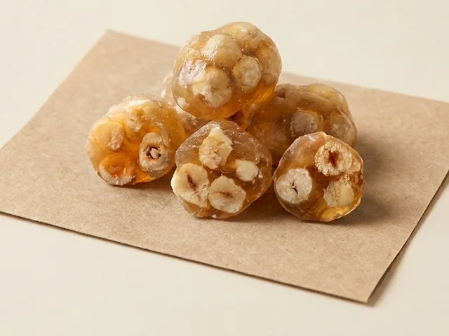 Aleppo-style roll with hazelnut